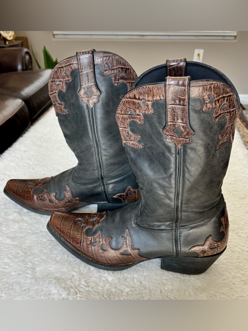 Durango Black /Brown Crocodile Embossed Print Men's Western Boots size 12 D